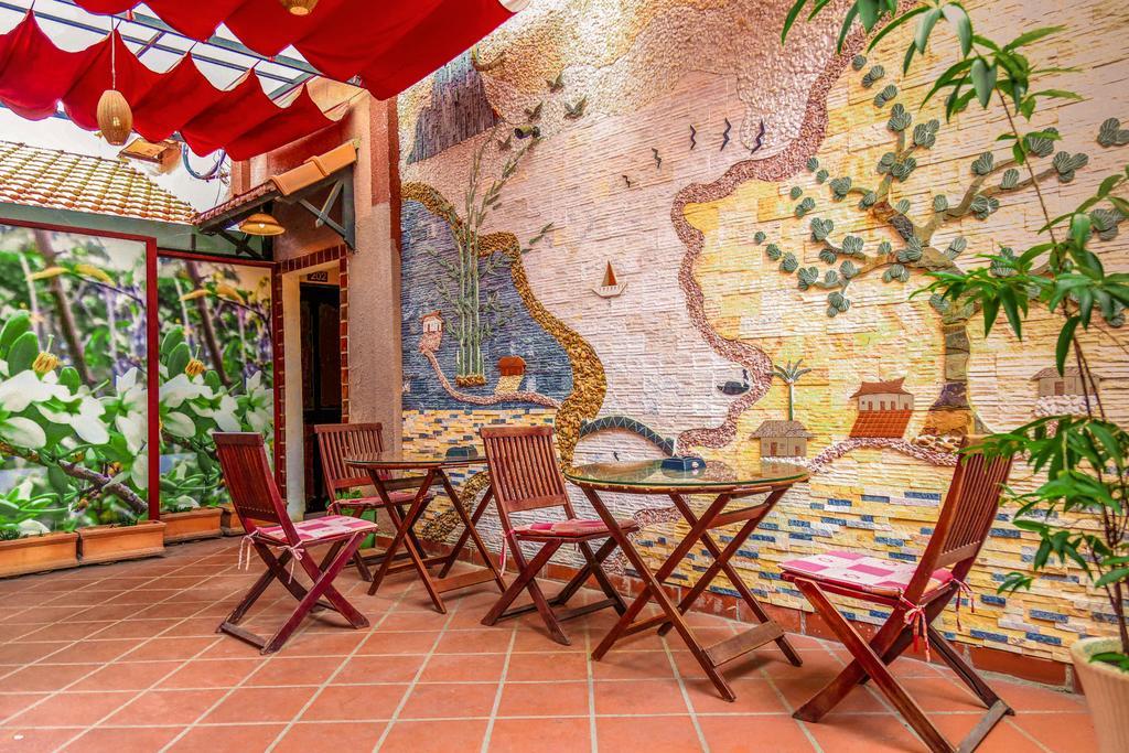 Vien Ngoc Xanh Hotel 1 Хошимин Экстерьер фото