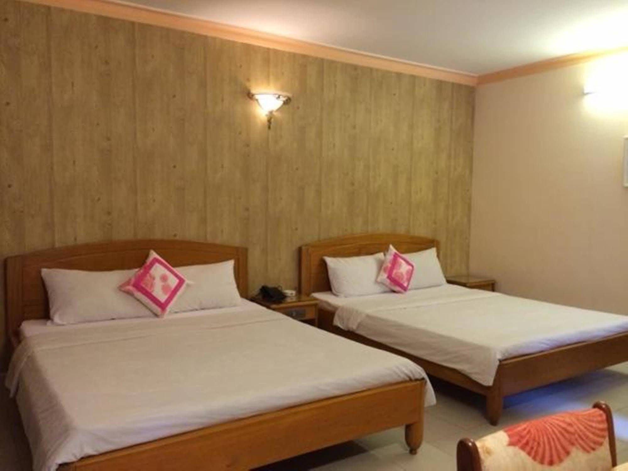 Vien Ngoc Xanh Hotel 1 Хошимин Экстерьер фото