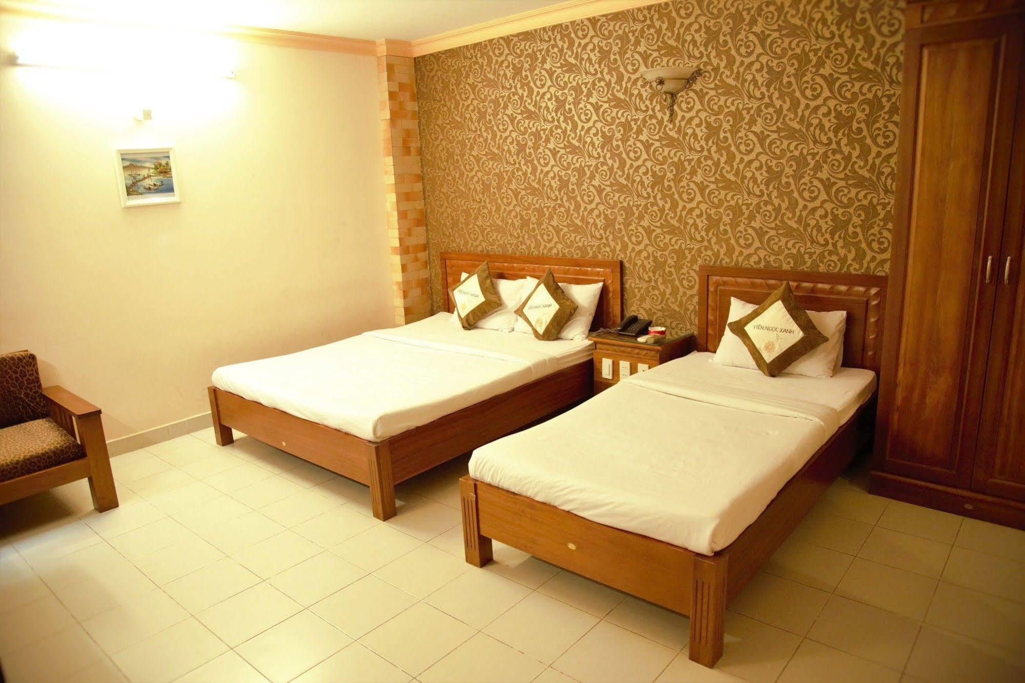 Vien Ngoc Xanh Hotel 1 Хошимин Экстерьер фото