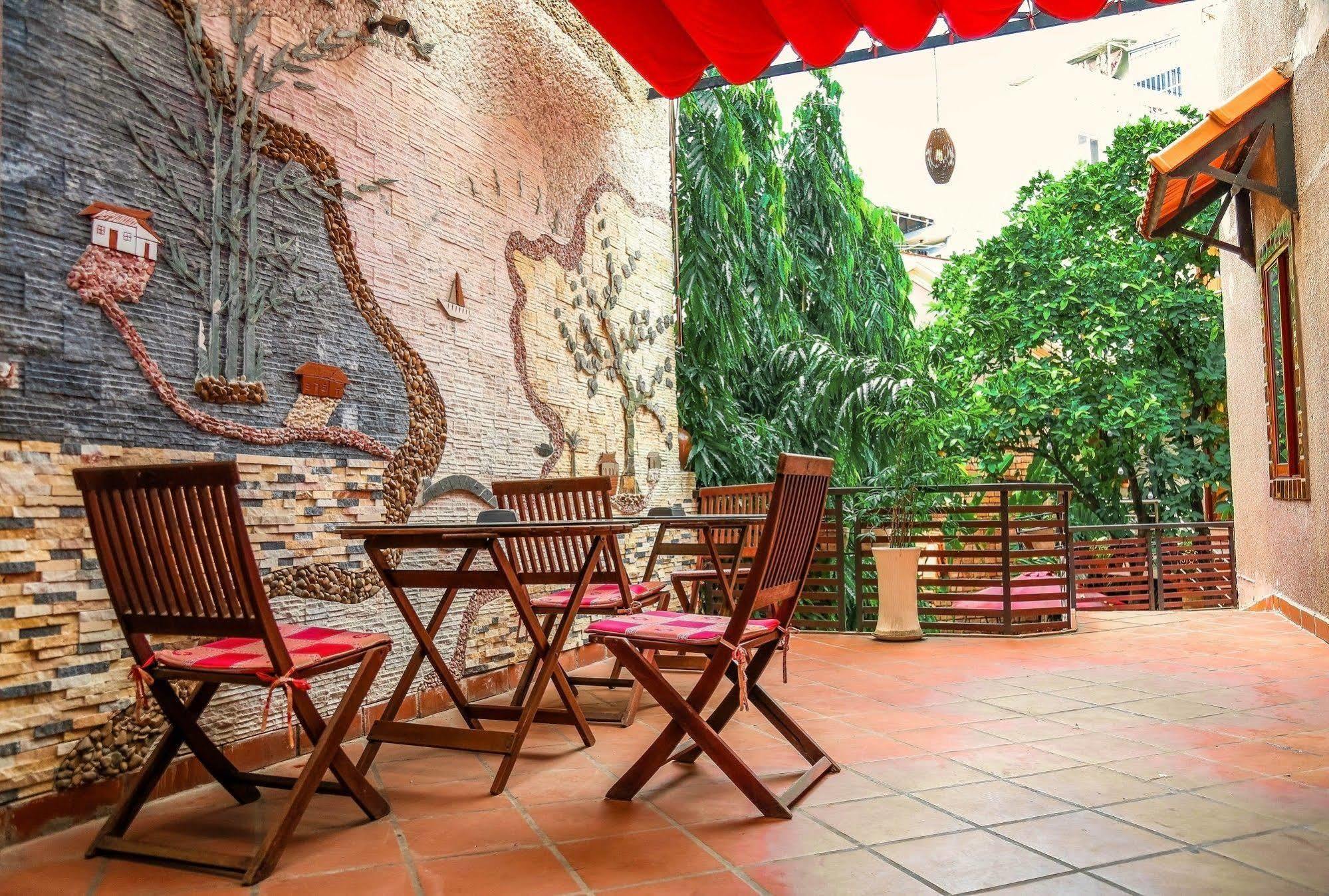 Vien Ngoc Xanh Hotel 1 Хошимин Экстерьер фото