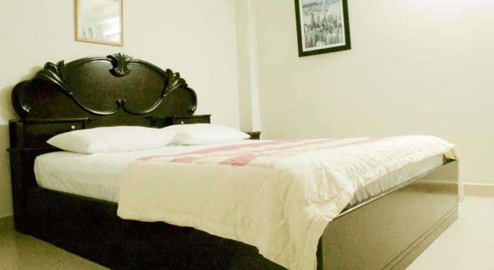 Vien Ngoc Xanh Hotel 1 Хошимин Экстерьер фото